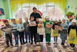 Хлеб-всему голова Хлеб-всему голова.